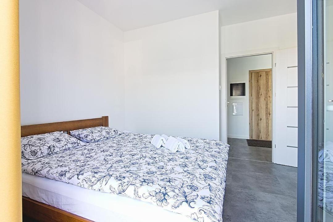 Varsovia Residence Apartament 19 Parking 埃尔布隆格 外观 照片